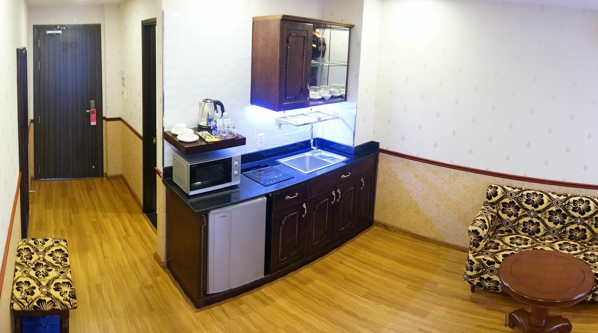 Emerald 3* TP. Hồ Chí Minh